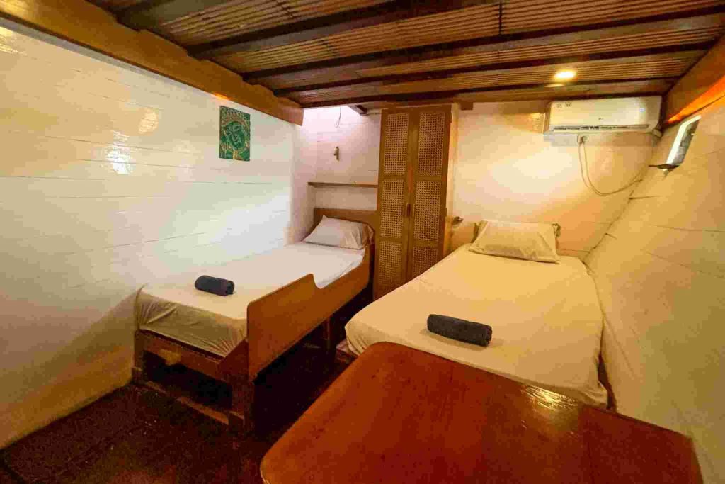 Comfort Shared Premium Twin Sehat Elona Adventures