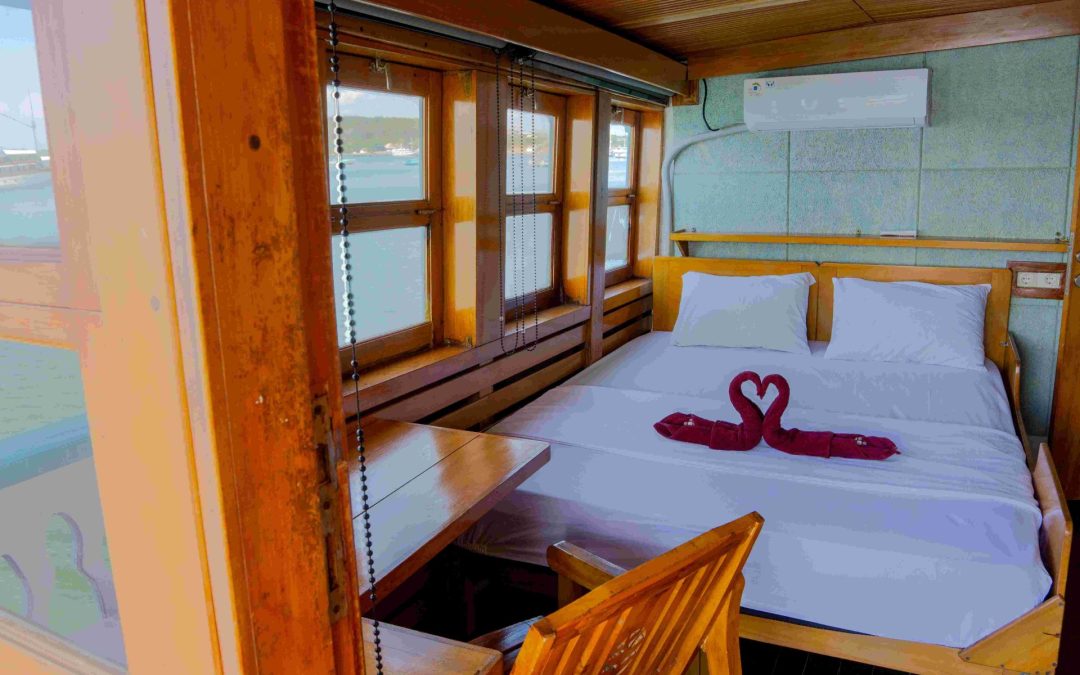 Meet the Phinisi Boat of Sehat Elona Adventure: Where Tradition Meets Comfort at Sea